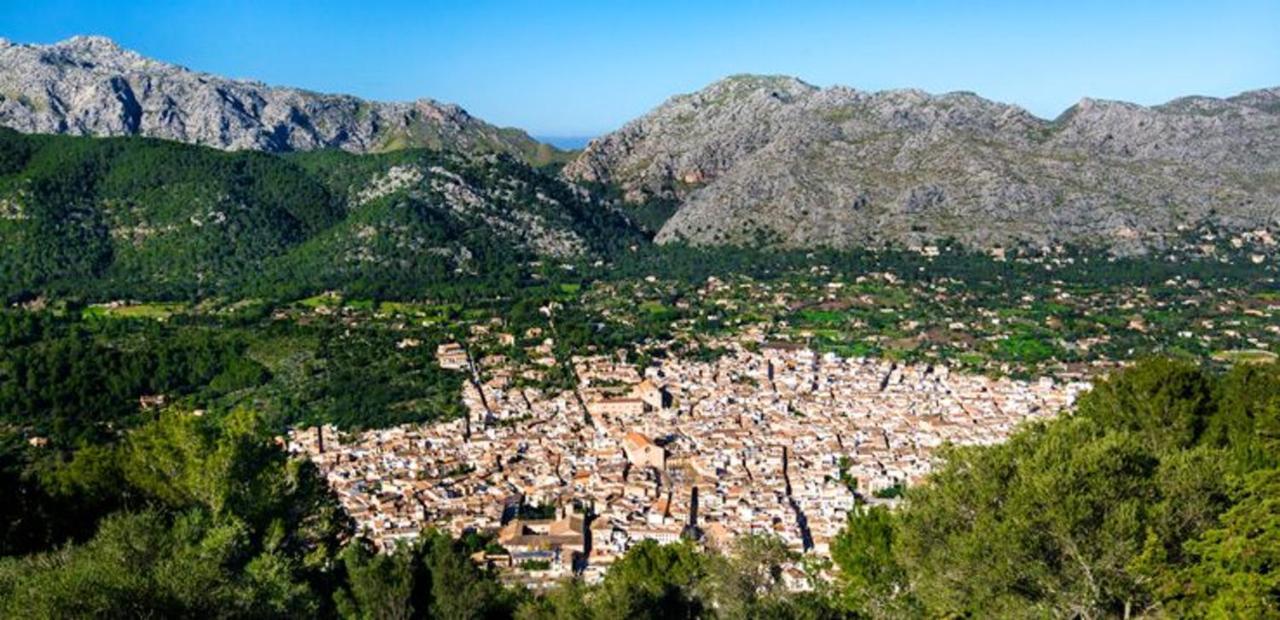 Villa Villa With 2 Bedrooms In Mallorca With Wonderful Mountain View Private Pool Enclosed Garden 3 Km From The Beach Pollença
